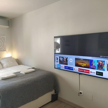 Acogedor Y Moderno Estudio En Capuchinos Málaga Exteriör bild
