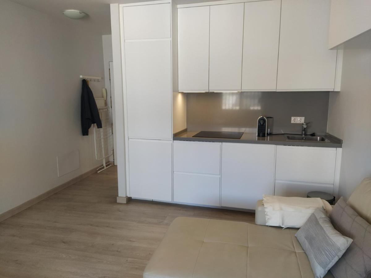 Acogedor Y Moderno Estudio En Capuchinos Málaga Exteriör bild